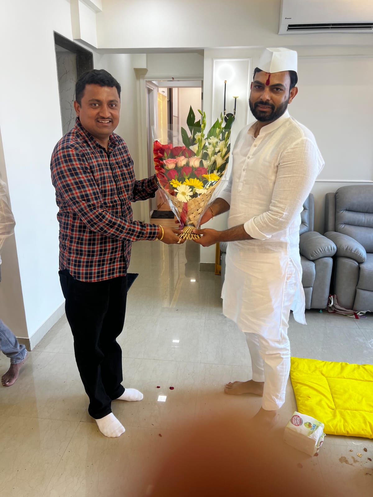 Reliable Properties congratulating a new homeowner